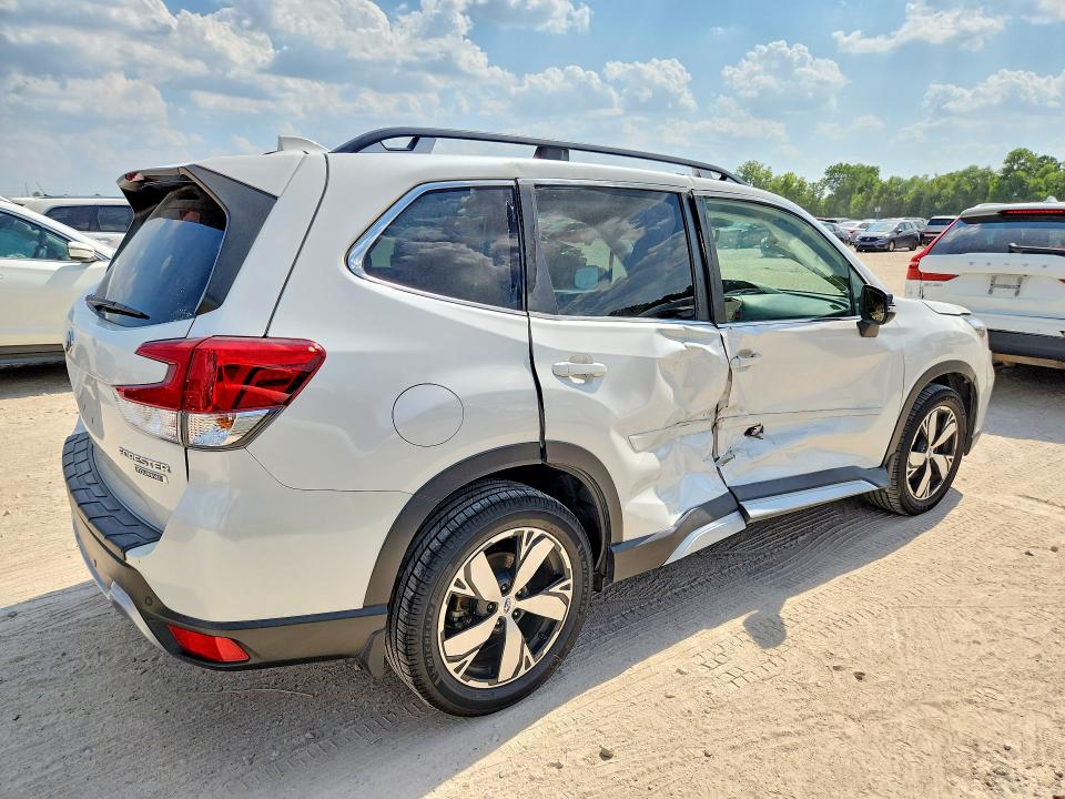 2021 Subaru Forester მანქანა იყიდება აუქციონზე, vin: JF2SKAXC7MH546697, აუქციონის ნომერი: 61952156