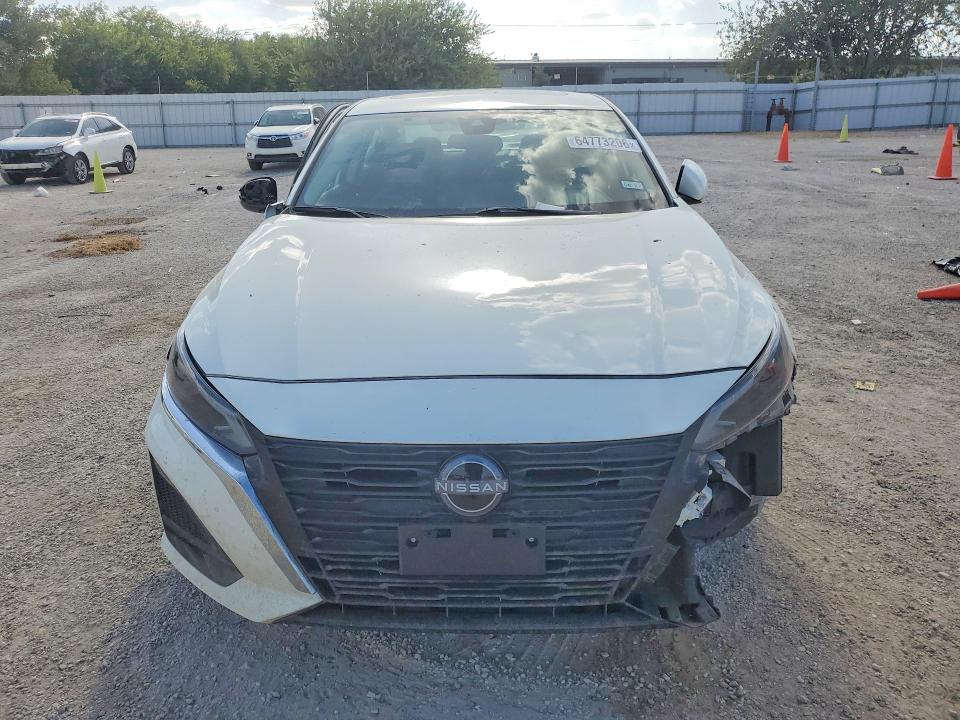 2025 Nissan Altima მანქანა იყიდება აუქციონზე, vin: 1N4BL4DV6SN409922, აუქციონის ნომერი: 64773206