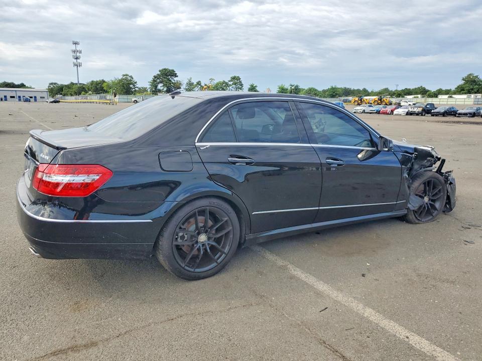 2010 Mercedes-benz E მანქანა იყიდება აუქციონზე, vin: WDDHF8HBXAA174777, აუქციონის ნომერი: 66994996