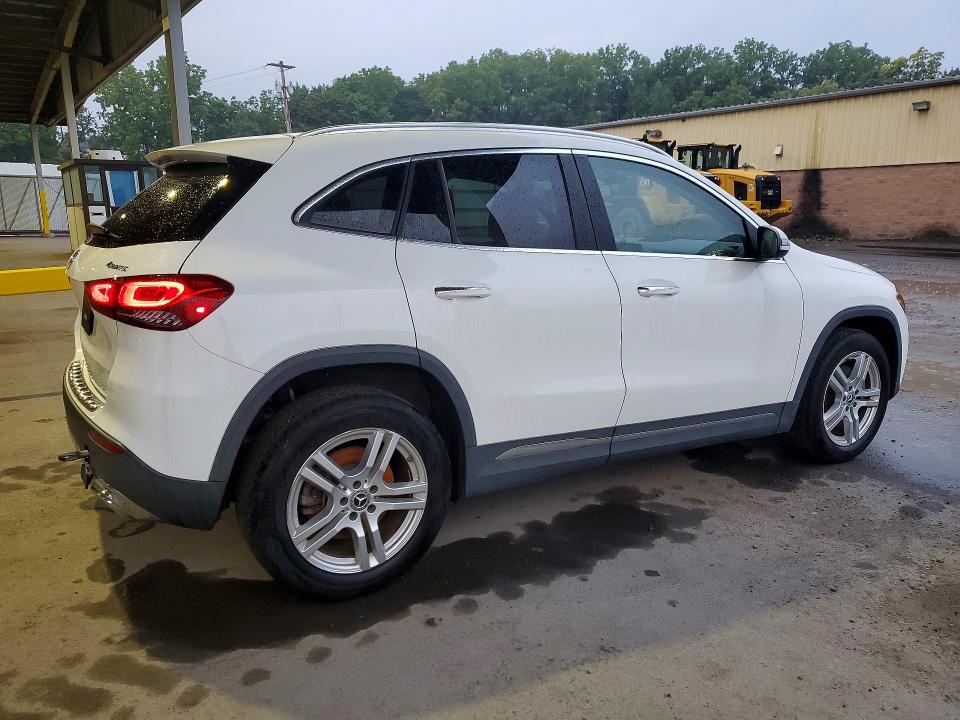 65872216 :رقم المزاد ، W1N4N4HB1MJ188326 vin ، 2021 Mercedes-benz Gla مزاد بيع