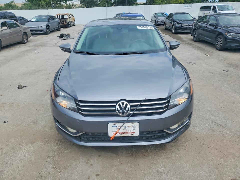 2012 Volkswagen Passat მანქანა იყიდება აუქციონზე, vin: 1VWBN7A32CC086973, აუქციონის ნომერი: 65929376