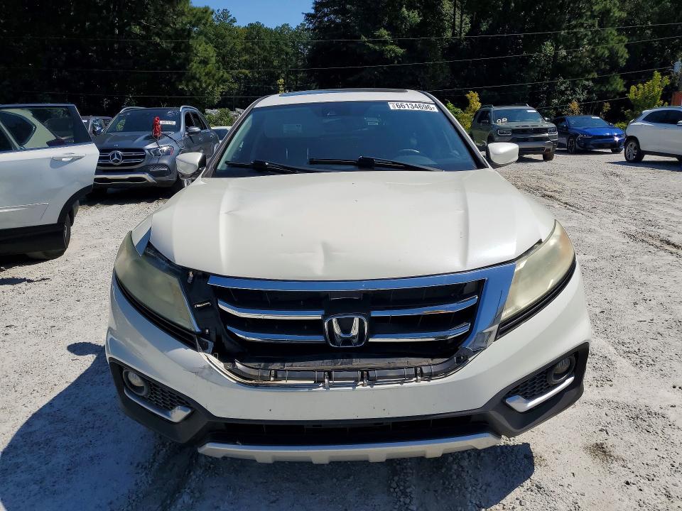 66134696 :رقم المزاد ، 5J6TF3H58FL001315 vin ، 2015 Honda Crosstour مزاد بيع