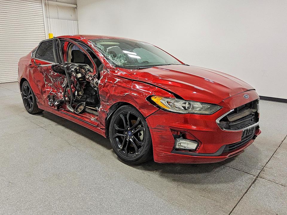 2020 Ford Fusion მანქანა იყიდება აუქციონზე, vin: 3FA6P0HD8LR171473, აუქციონის ნომერი: 63721586
