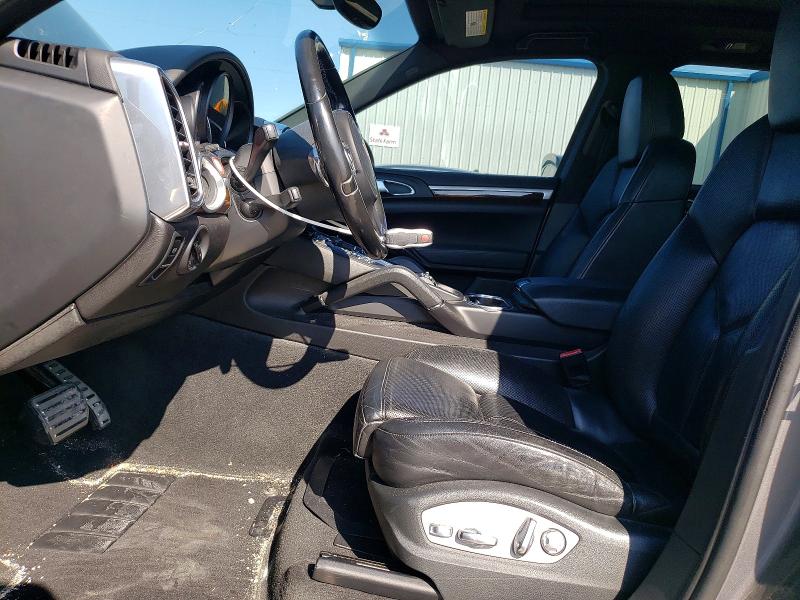 67141756 :رقم المزاد ، WP1AB2A21CLA40356 vin ، 2012 Porsche Cayenne مزاد بيع