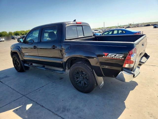 65116956 :رقم المزاد ، 5TFLU4EN2FX138202 vin ، 2015 Toyota Tacoma مزاد بيع