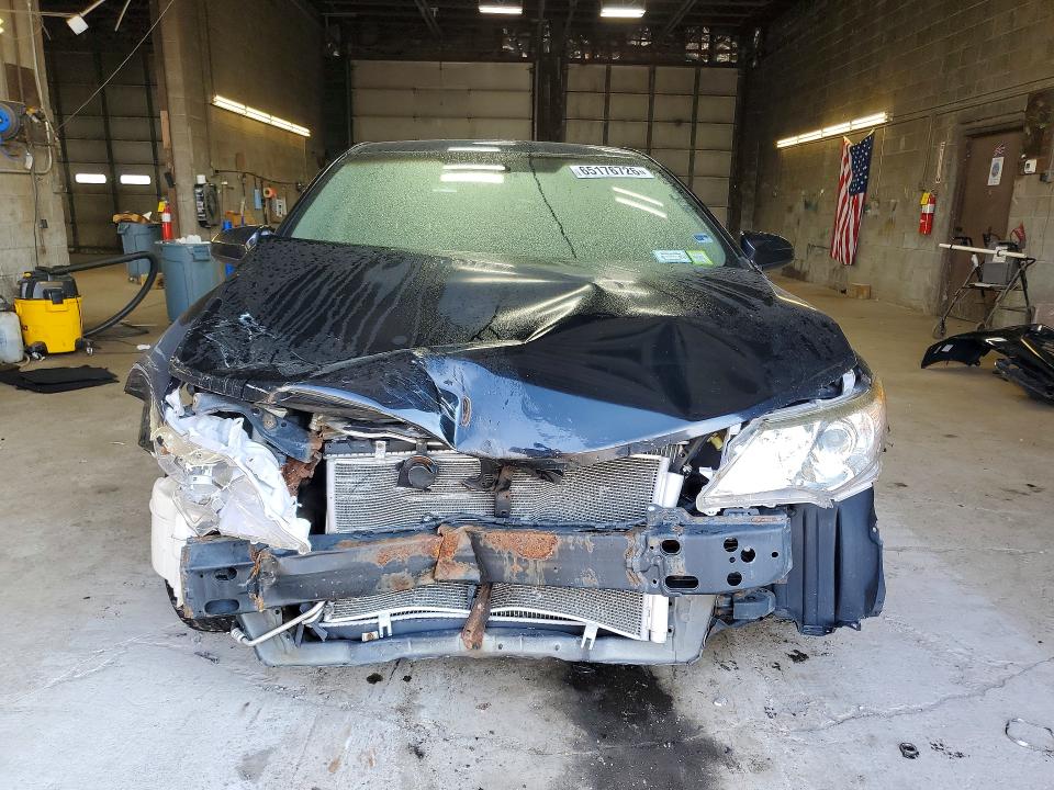 65176726 :رقم المزاد ، 4T4BF1FK8ER386447 vin ، 2014 Toyota Camry مزاد بيع