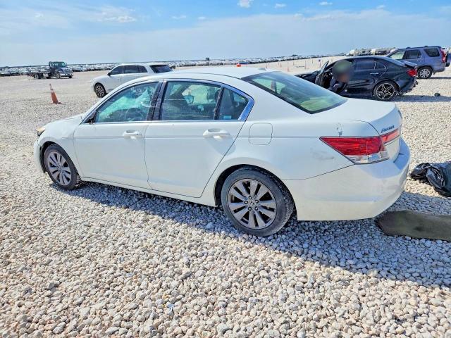 2011 Honda Accord მანქანა იყიდება აუქციონზე, vin: 1HGCP2F87BA144354, აუქციონის ნომერი: 65566996