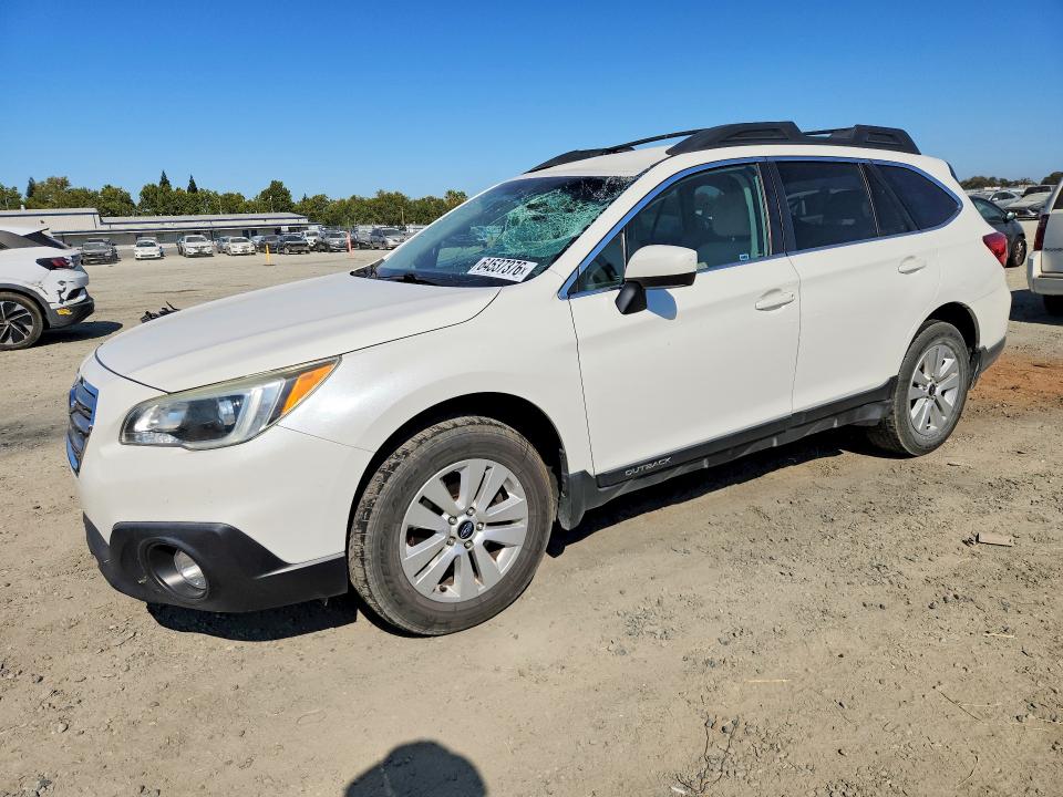 64537376 :رقم المزاد ، 4S4BSACC2F3310099 vin ، 2015 Subaru Outback مزاد بيع