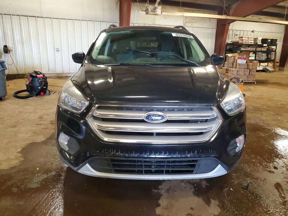 2018 Ford Escape მანქანა იყიდება აუქციონზე, vin: 1FMCU9GD1JUC46673, აუქციონის ნომერი: 65378956