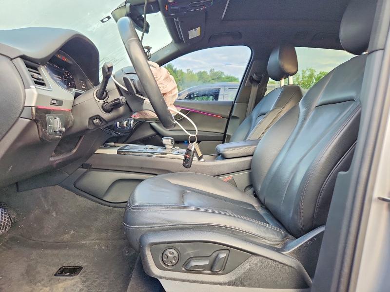62537266 :رقم المزاد ، WA1LHAF70KD024384 vin ، 2019 Audi Q7 مزاد بيع