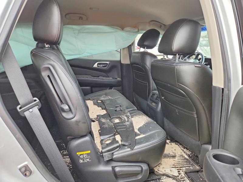 62141926 :رقم المزاد ، 5N1AR2MM9DC606805 vin ، 2013 Nissan Pathfinder مزاد بيع