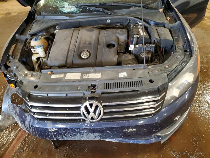 66717256 :رقم المزاد ، 1VWBH7A37DC077582 vin ، 2013 Volkswagen Passat مزاد بيع