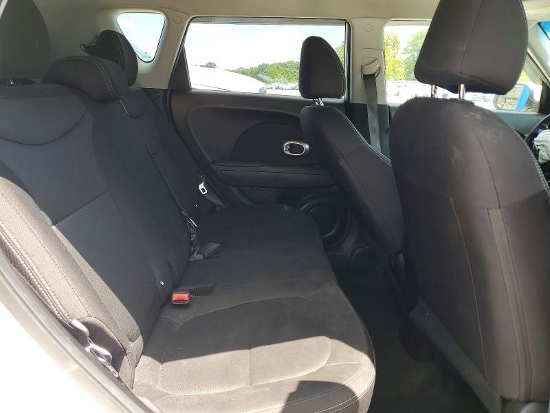 63416326 :رقم المزاد ، KNDJN2A2XJ7901774 vin ، 2018 Kia Soul مزاد بيع