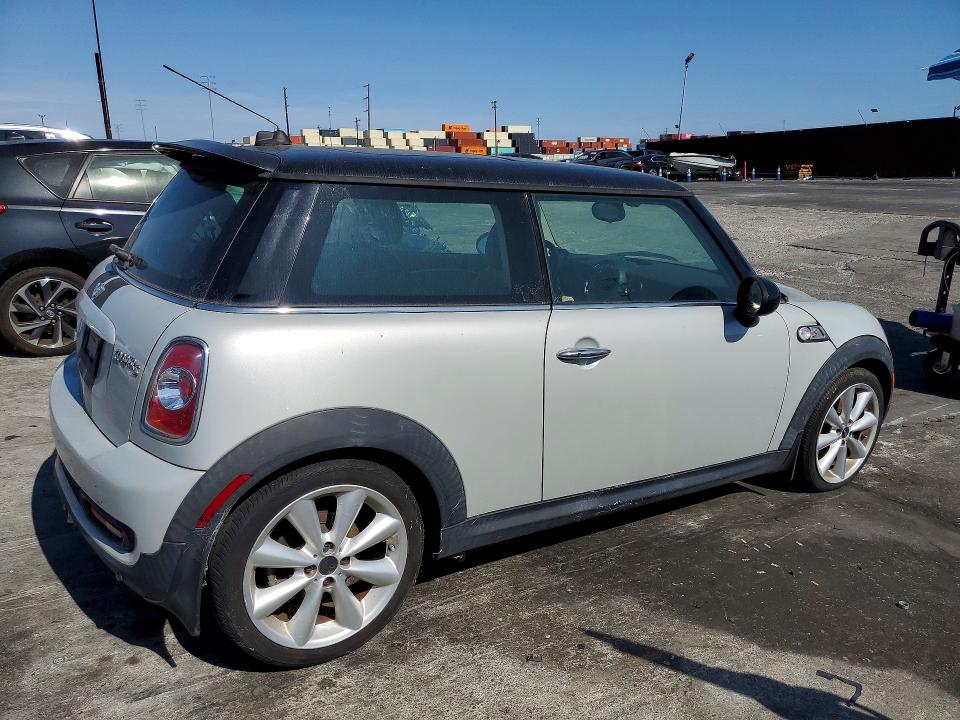 2012 Mini Cooper მანქანა იყიდება აუქციონზე, vin: WMWSV3C5XCTY25756, აუქციონის ნომერი: 64097226