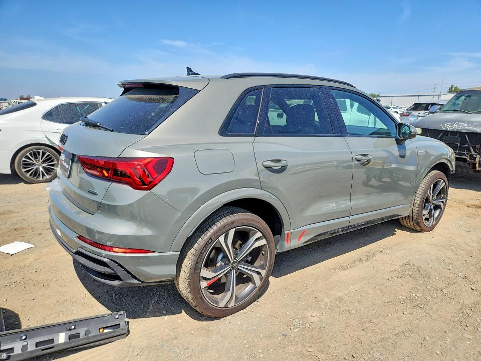 Auction sale of the 2024 Audi Q3, vin: WA1EECF39R1021618, lot number: 65721586