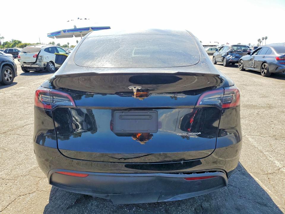 Auction sale of the 2024 Tesla Model Y, vin: 7SAYGDED3RF057666, lot number: 64684926