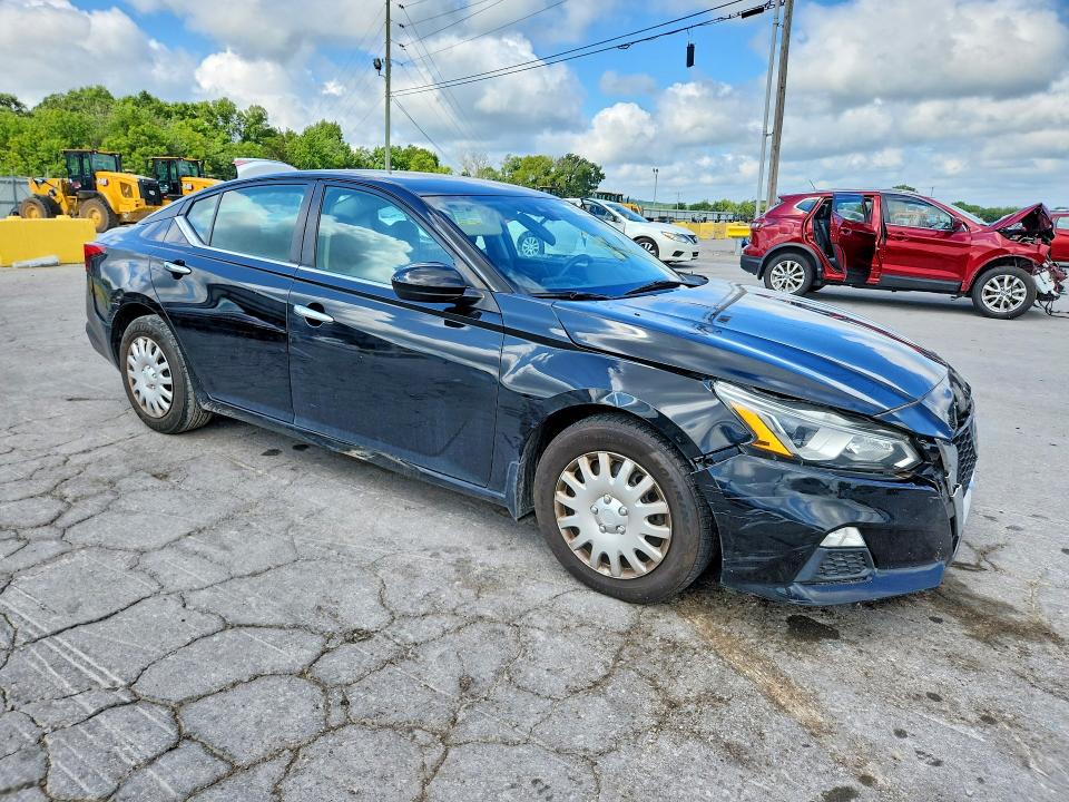 Продаж на аукціоні авто 2021 Nissan Altima, vin: 1N4BL4BV5MN368091, номер лоту: 62759036