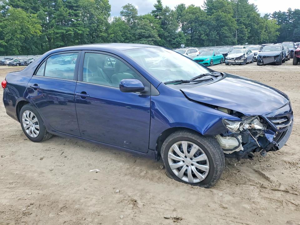 64928076 :رقم المزاد ، 2T1BU4EE9DC111747 vin ، 2013 Toyota Corolla مزاد بيع