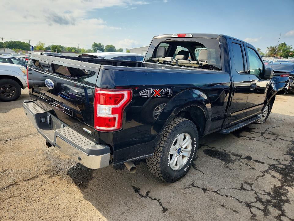 64767716 :رقم المزاد ، 1FTFX1E44LFA32281 vin ، 2020 Ford F150 مزاد بيع