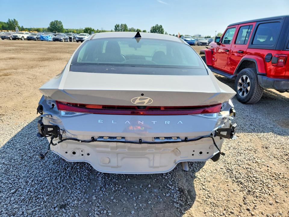 Продажа на аукционе авто 2025 Hyundai Elantra, vin: KMHLM4DG2SU922731, номер лота: 65295306