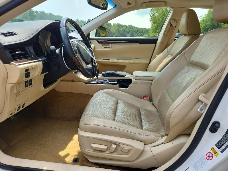 64192996 :رقم المزاد ، JTHBK1GGXF2152066 vin ، 2015 Lexus Es مزاد بيع