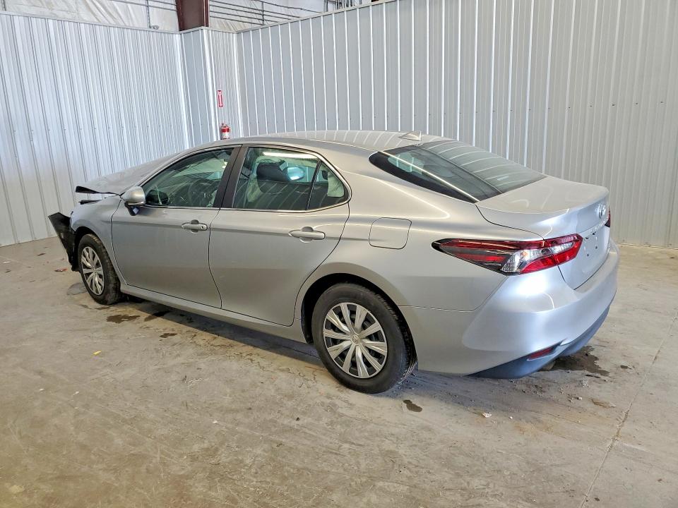 Продажа на аукционе авто 2022 Toyota Camry, vin: 4T1C31AK4NU575112, номер лота: 63899846