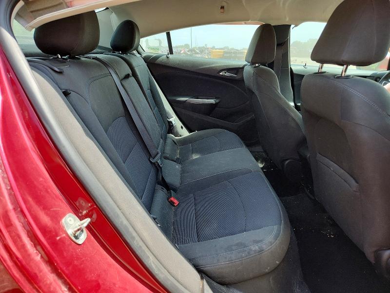65682916 :رقم المزاد ، 1G1BE5SM5J7137508 vin ، 2018 Chevrolet Cruze مزاد بيع