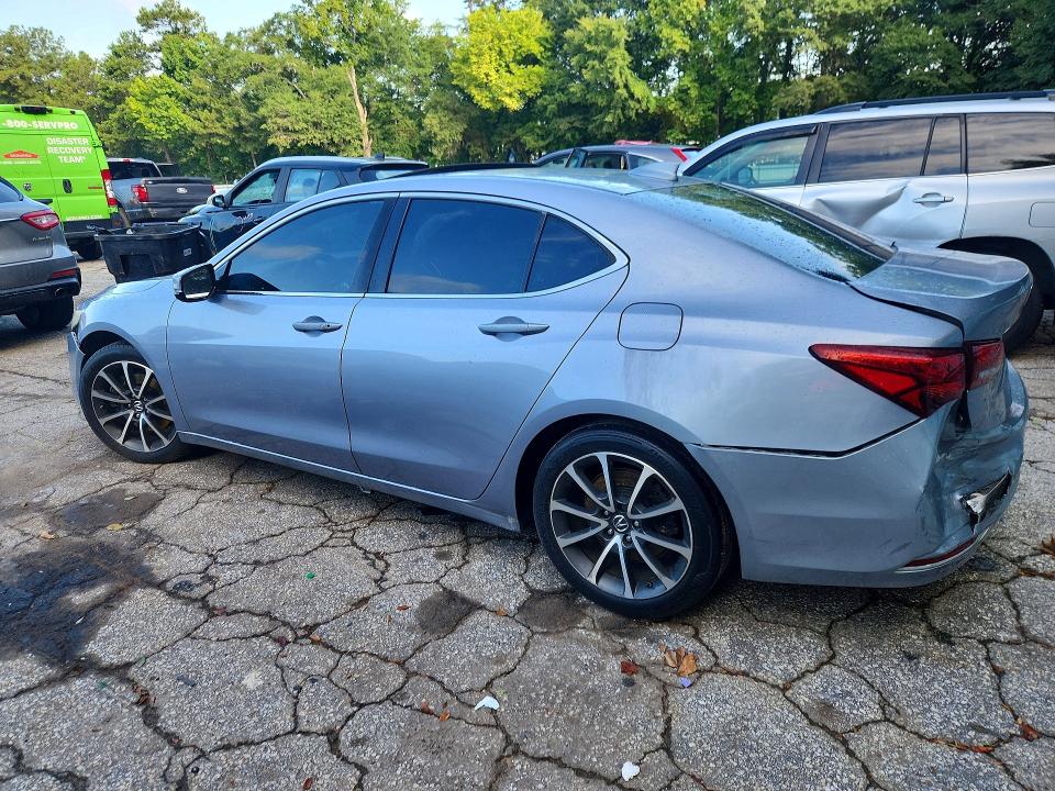 65370106 :رقم المزاد ، 19UUB2F50FA018044 vin ، 2015 Acura Tlx مزاد بيع
