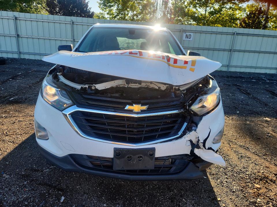 Продажа на аукционе авто 2019 Chevrolet Equinox, vin: 2GNAXSEVXK6295903, номер лота: 66333786