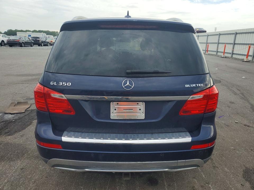 66320326 :رقم المزاد ، 4JGDF2EE8FA550769 vin ، 2015 Mercedes-benz Gl مزاد بيع
