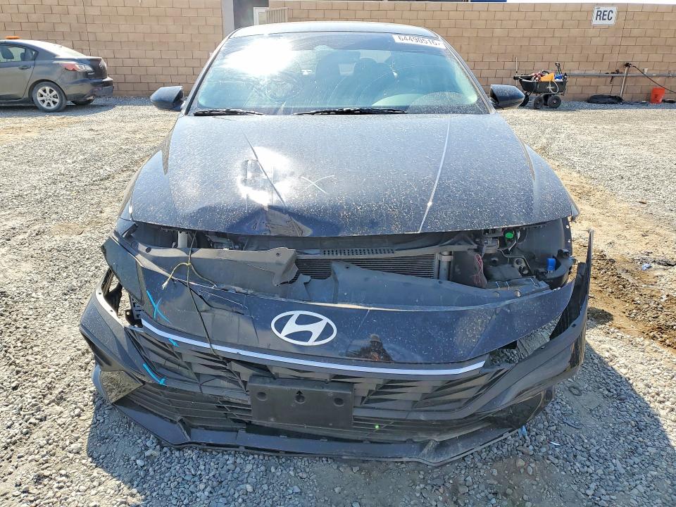2025 Hyundai Elantra Hybrid მანქანა იყიდება აუქციონზე, vin: KMHLM4DJ2SU124774, აუქციონის ნომერი: 64490516