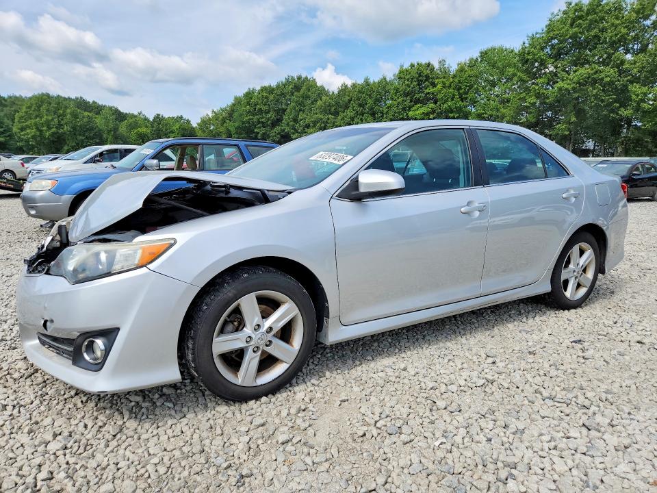 63297406 :رقم المزاد ، 4T1BF1FK8DU253566 vin ، 2013 Toyota Camry مزاد بيع