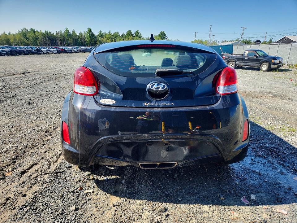66168246 :رقم المزاد ، KMHTC6AD7HU630613 vin ، 2017 Hyundai Veloster مزاد بيع
