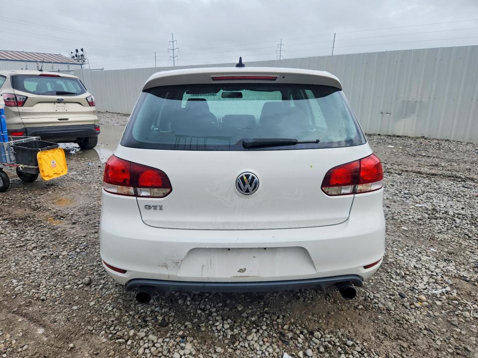 2014 Volkswagen Gti მანქანა იყიდება აუქციონზე, vin: WVWHD7AJ3EW007410, აუქციონის ნომერი: 64754996