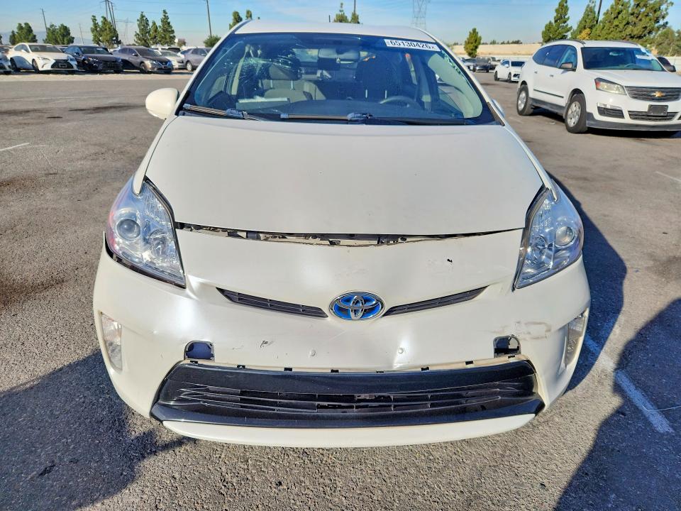 2015 Toyota Prius მანქანა იყიდება აუქციონზე, vin: JTDKN3DU4F1995815, აუქციონის ნომერი: 65130426