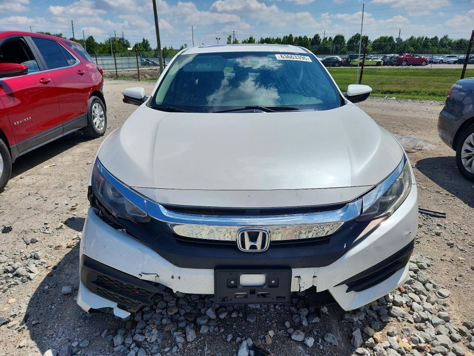 2018 Honda Civic მანქანა იყიდება აუქციონზე, vin: 19XFC2F75JE033697, აუქციონის ნომერი: 63663396