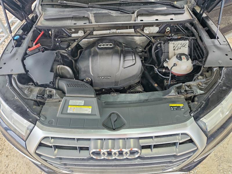 63993676 :رقم المزاد ، WA1BNAFY7J2178694 vin ، 2018 Audi Q5 مزاد بيع