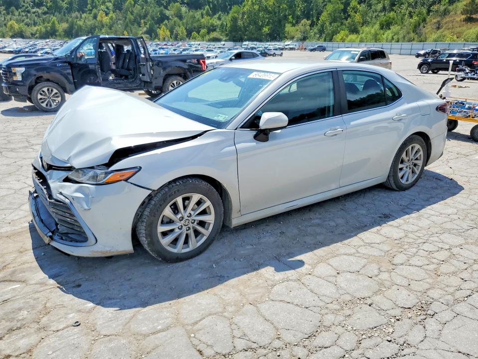 Продаж на аукціоні авто 2022 Toyota Camry, vin: 4T1C11AK2NU010024, номер лоту: 66408916