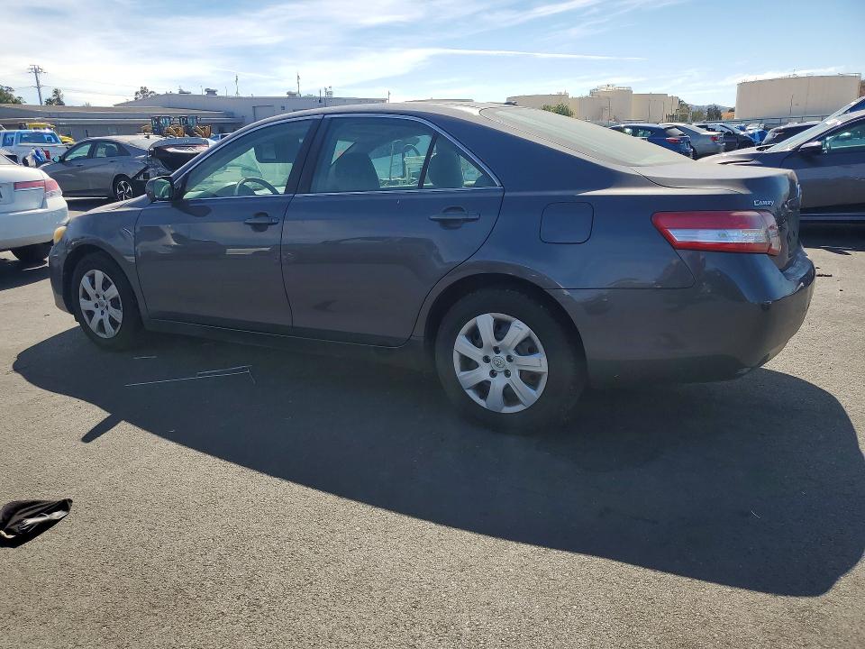 65754746 :رقم المزاد ، 4T1BF3EK2BU203644 vin ، 2011 Toyota Camry مزاد بيع