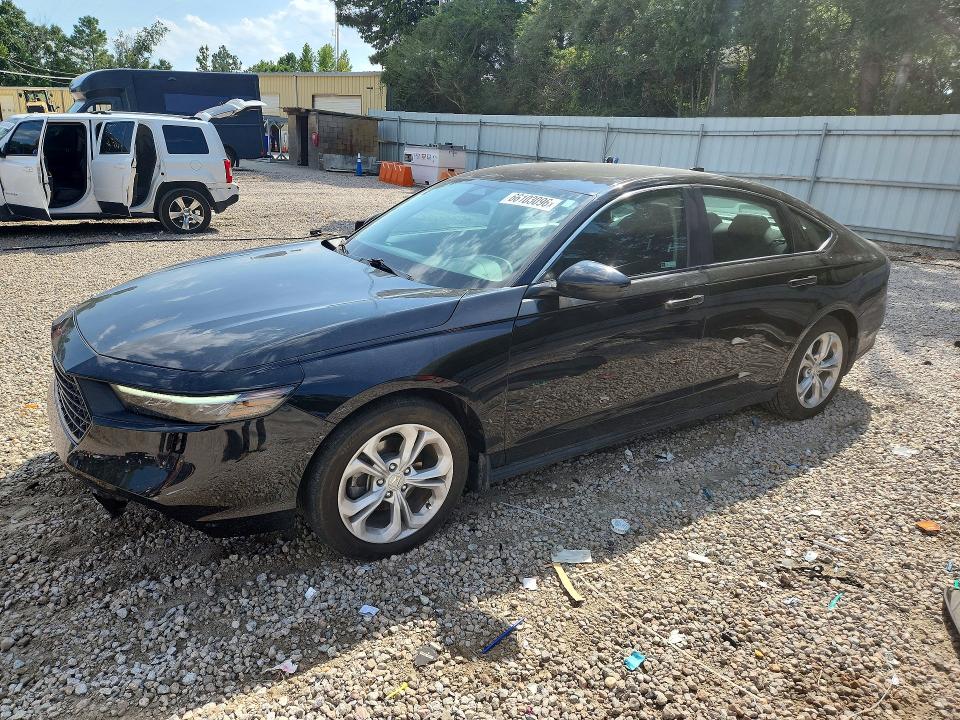 Aukcja sprzedaży 2025 Honda Accord, vin: 1HGCY1F27SA015811, numer aukcji: 66103096