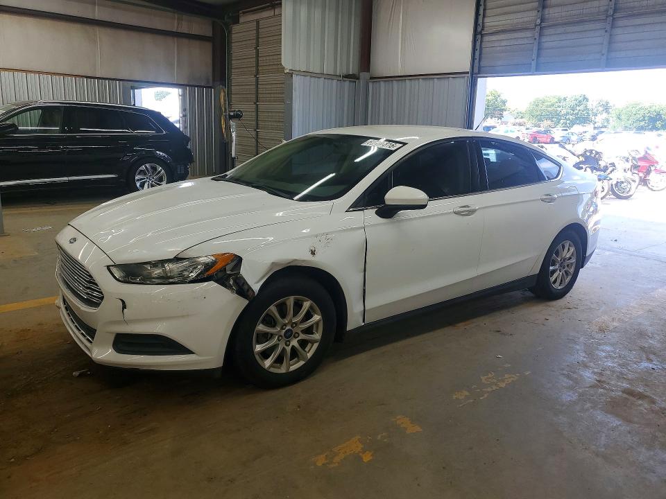 2015 Ford Fusion მანქანა იყიდება აუქციონზე, vin: 3FA6P0G79FR177105, აუქციონის ნომერი: 63574816