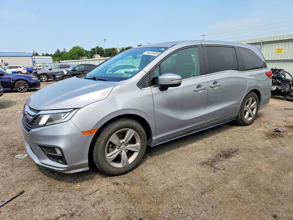 2018 Honda Odyssey მანქანა იყიდება აუქციონზე, vin: 5FNRL6H77JB023653, აუქციონის ნომერი: 64200806