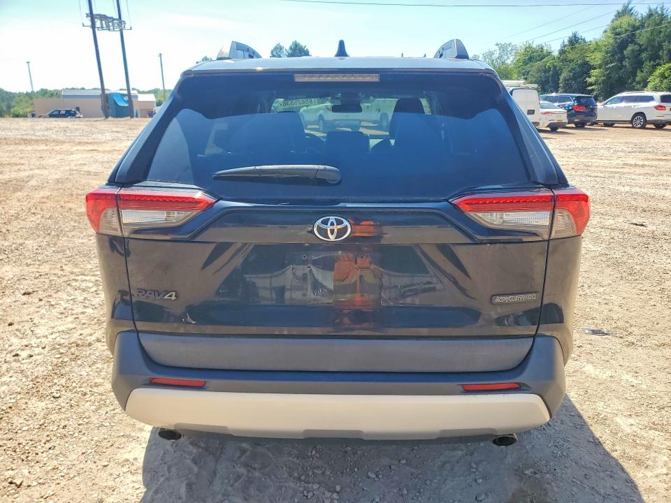 65625536 :رقم المزاد ، 2T3J1RFV1MW159636 vin ، 2021 Toyota Rav4 مزاد بيع