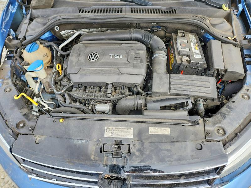 65708506 :رقم المزاد ، 3VWD17AJ1FM332532 vin ، 2015 Volkswagen Jetta مزاد بيع