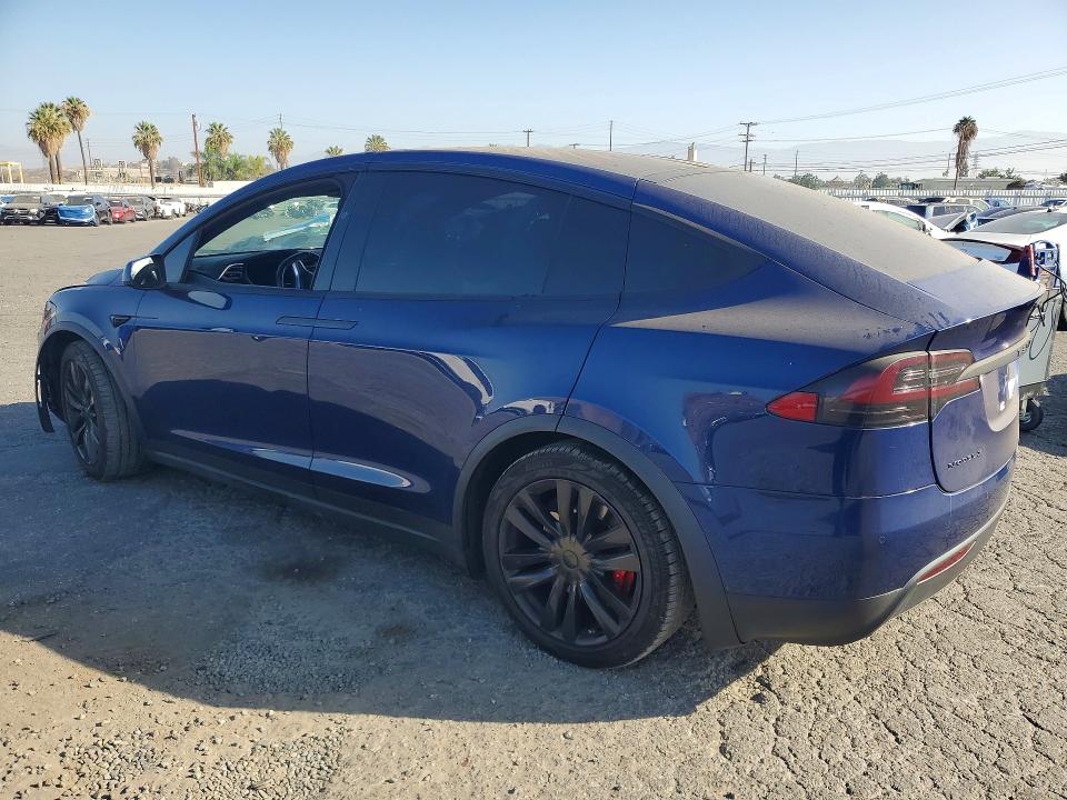 2017 Tesla Model X მანქანა იყიდება აუქციონზე, vin: 5YJXCBE47HF034611, აუქციონის ნომერი: 62976586