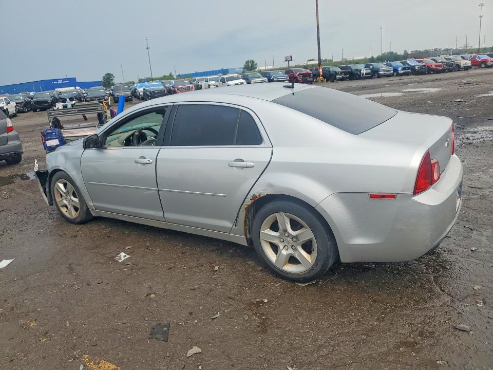 64608076 :رقم المزاد ، 1G1ZB5EBXAF264505 vin ، 2010 Chevrolet Malibu مزاد بيع