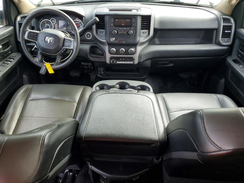 64089986 :رقم المزاد ، 3C7WRSCL7LG256043 vin ، 2020 Ram 3500 مزاد بيع