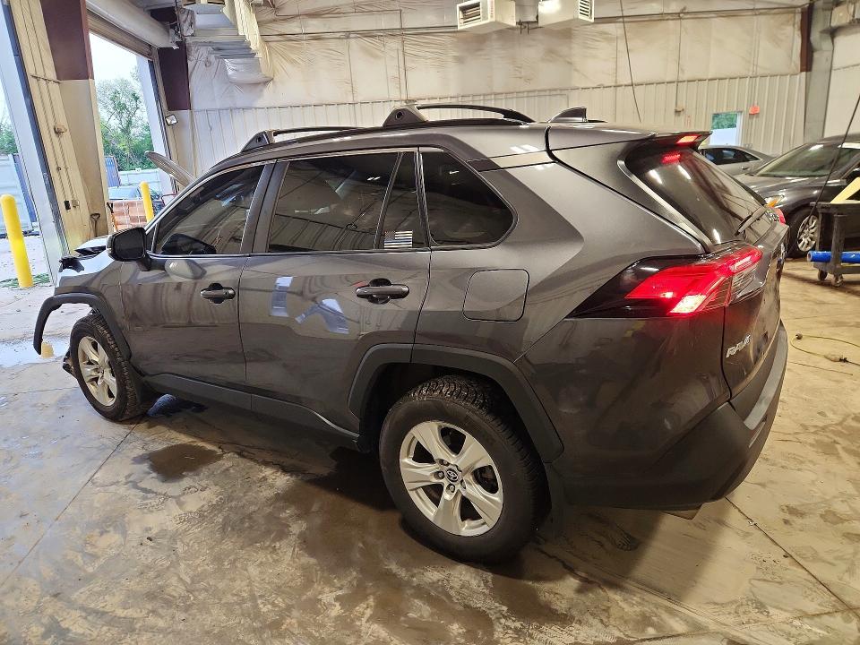 Продажа на аукционе авто 2021 Toyota Rav4, vin: 2T3P1RFV6MC181000, номер лота: 64655746
