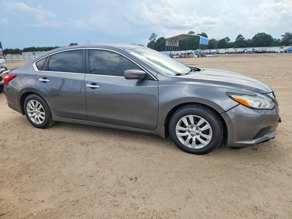 Aukcja sprzedaży 2017 Nissan Altima, vin: 1N4AL3AP7HC233673, numer aukcji: 65812196