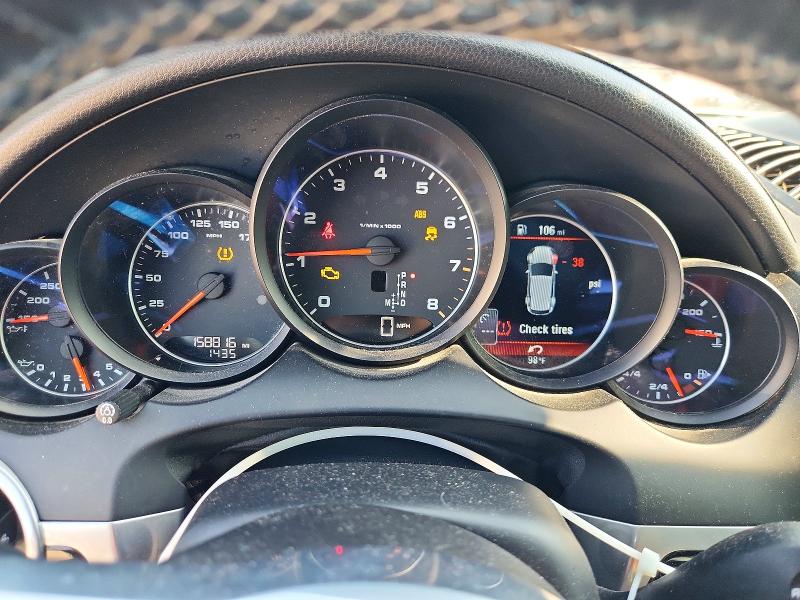 67182196 :رقم المزاد ، WP1AA2A22GLA02336 vin ، 2016 Porsche Cayenne مزاد بيع